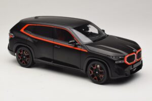 BMW XM G09 Matt Black Minichamps 1:18 110023301 Metalli — kuva 6 / 8