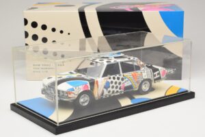 BMW 2500 E3 New Horizon Minichamps 1:18 155029204 Hartsi — kuva 6 / 6