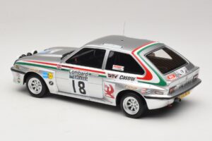 Vauxhall Chevette 2300 HSR J. McRae / M. Nicholson Lombard RAC Rally 1980 Otto 1:18 OT1225 Hartsi — kuva 5 / 6