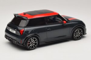 Mini Cooper JCW F66 Legend Grey Otto 1:18 OT1244 Hartsi — kuva 2 / 6