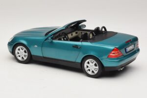 Mercedes SLK R170 Vivianite Green Norev 1:18 183021 Metalli — kuva 9 / 10