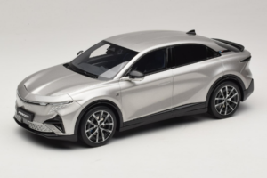 Alpine A390 GT Argent Mercure Otto 1:18 OT1318 Hartsi