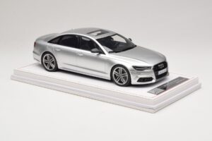Audi S6 C7 Florett Silver Metallic IVY Merit 1:18 REMC038 Hartsi — kuva 4 / 7