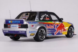 BMW E30 V8 #229 E. Hountondji Red Bull Driftbrothers Drift 2023 Sininen Otto 1:18 OT486 Hartsi — kuva 2 / 5