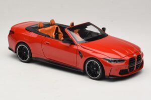 BMW M4 G83 Avoauto Red Metallic Minichamps 1:18 110021030 Metalli — kuva 6 / 8