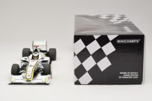Brawn GP BGP001 #22 J. Button Singapore GP 2009 Minichamps 1:18 180090222 Hartsi — kuva 6 / 7