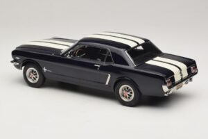 Ford Mustang Nightmist Blue Norev 1:18 182805 Metalli — kuva 5 / 6