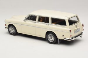 Volvo Amazon Farmari Pearl White Norev 1:18 188750 Metalli — kuva 5 / 6