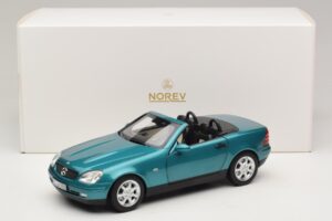 Mercedes SLK R170 Vivianite Green Norev 1:18 183021 Metalli — kuva 10 / 10