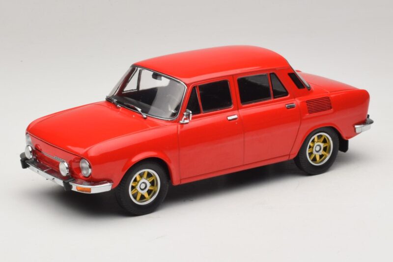 Skoda 100 Punainen Kultavanteet MCG 1:18 MCG18784 Metalli