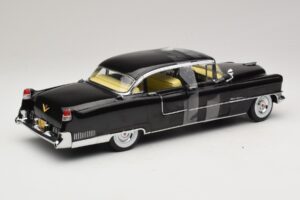 Cadillac Fleetwood Series 60 The Godfather Greenlight 1:18 12949 Metalli — kuva 2 / 6