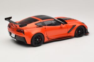 Chevrolet Corvette C7 ZR1 Punainen IXO 1:18 U18RDC001-FO Metalli — kuva 3 / 8
