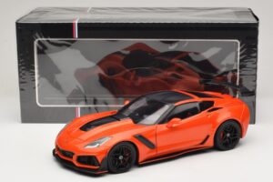 Chevrolet Corvette C7 ZR1 Punainen IXO 1:18 U18RDC001-FO Metalli — kuva 8 / 8
