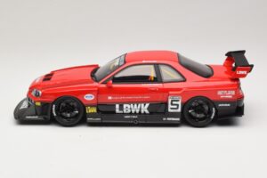 Nissan Skyline ER34 LB Super Silhouette Active Red GT Spirit 1:18 GT570 Hartsi — kuva 3 / 6