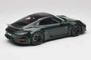 Porsche 911 992 Turbo S Brabus 900 Rocket R Mean Green GT Spirit 1:18 GT959 Hartsi — kuva 2 / 6