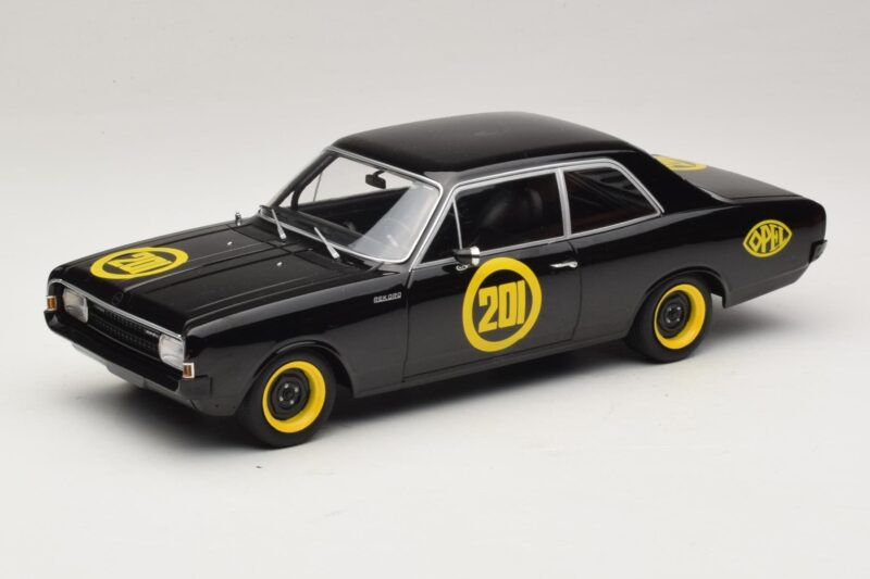 Opel Rekord C #201 Black Widow MCG 1:18 MCG18560 Metalli