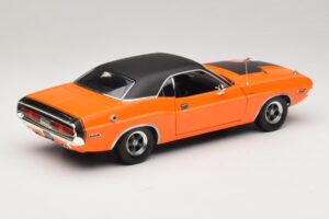Dodge Challenger R/T Fast & Furious Darden's Car Greenlight 1:18 12846 Metalli — kuva 3 / 8