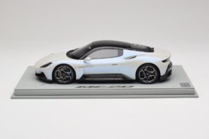 Maserati MC20 Bianco Audace BBR 1:18 P18191AMAS Hartsi