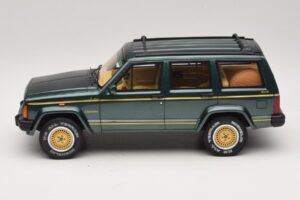 Jeep Cherokee XJ Limited Hunter Green Otto 1:18 OT1204 Hartsi — kuva 3 / 6