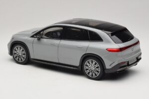 Mercedes EQS SUV X296 Manufaktur Alpine Grey NZG 1:18 B66960591 Metalli — kuva 7 / 8