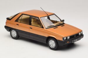 Renault 11 GTL Kulta MCG 1:18 MCG18590 Metalli — kuva 4 / 6