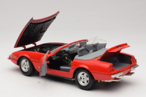 Ferrari 365 GTS/4 Spider Punainen Techno Giodi 1:18 40028-P1 Metalli — kuva 5 / 8