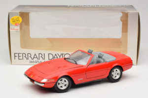 Ferrari 365 GTS/4 Spider Punainen Techno Giodi 1:18 40028-P1 Metalli — kuva 8 / 8