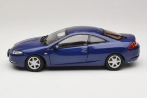Ford Cougar Sininen Action 1:18 ACTION001 Metalli — kuva 4 / 8