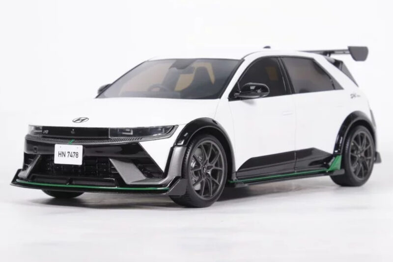 Hyundai Ioniq 5 N DK Edition Atlas White Matt Otto 1:18 OT1227 Hartsi