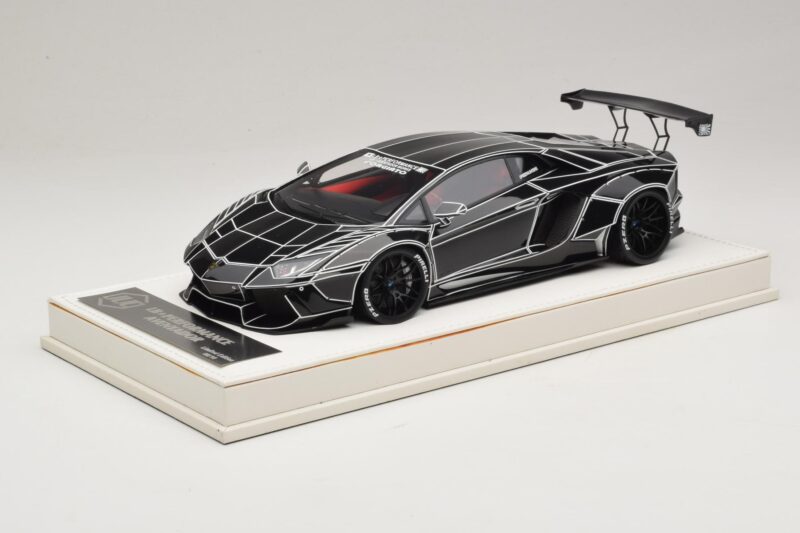 Lamborghini Aventador Liberty Walk TRON Kirkas Musta JUC 1:18 J32-14 Hartsi