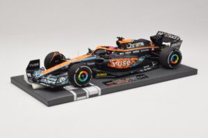 McLaren MCL36 #3 D. Ricciardo Abu Dhabi GP 2022 Minichamps 1:18 537224003 Hartsi
