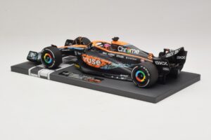 McLaren MCL36 #3 D. Ricciardo Abu Dhabi GP 2022 Minichamps 1:18 537224003 Hartsi — kuva 5 / 7