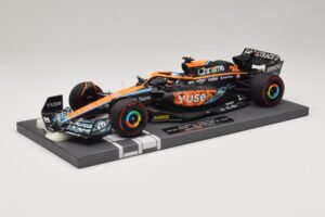 McLaren MCL36 O. Piastri Abu Dhabi Test 2022 Minichamps 1:18 537221828 Hartsi