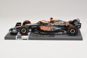 McLaren MCL36 O. Piastri Abu Dhabi Test 2022 Minichamps 1:18 537221828 Hartsi — kuva 3 / 7