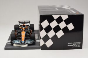 McLaren MCL36 O. Piastri Abu Dhabi Test 2022 Minichamps 1:18 537221828 Hartsi — kuva 6 / 7