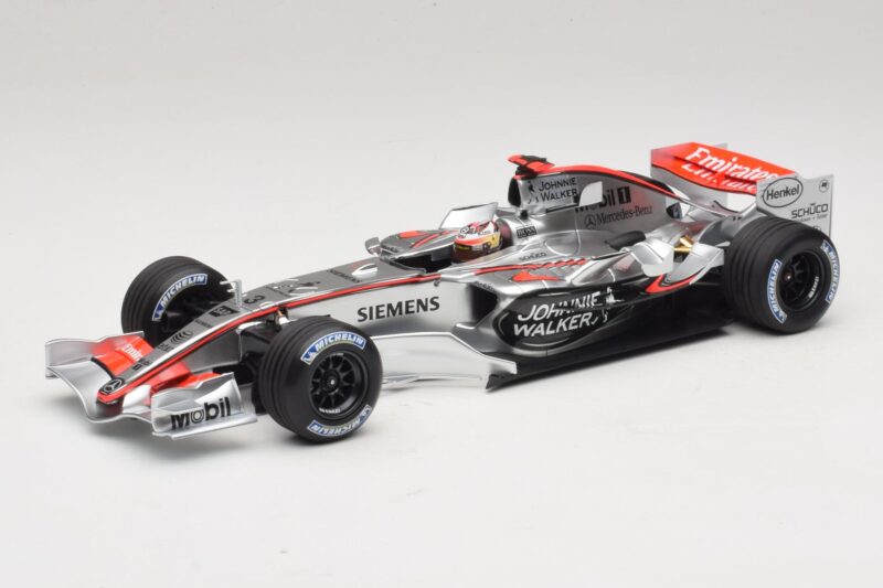 McLaren MP4/21 #3 K. Raikkonen 2006 Minichamps 1:18 530061803 Hartsi