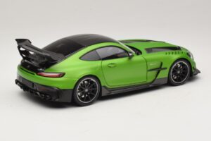 Mercedes AMG GT Black Series C190 Matt Green Metallic Minichamps 1:18 110032022 Metalli — kuva 3 / 8