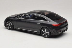 Mercedes EQE V295 Graphite Grey Magno NZG 1:18 B66961108 Metalli — kuva 4 / 8