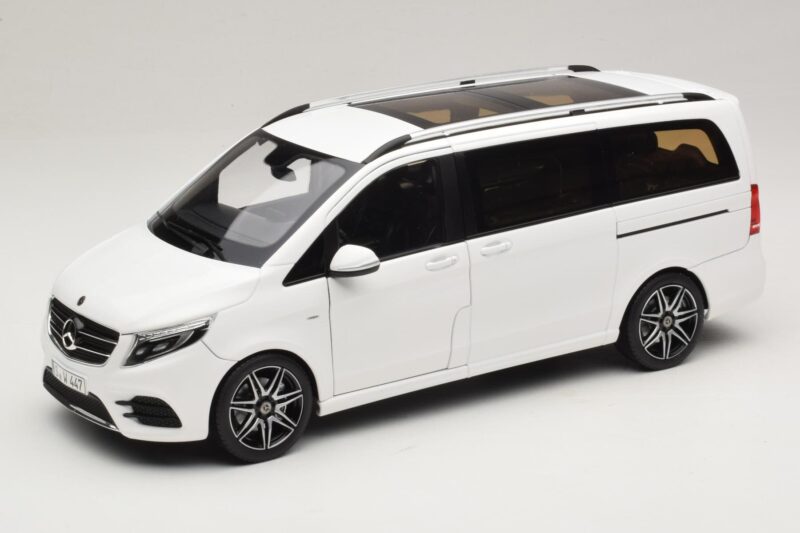 Mercedes V-Class W447 AMG Line Valkoinen Norev 1:18 183876 Metalli