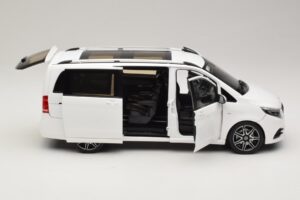 Mercedes V-Class W447 AMG Line Valkoinen Norev 1:18 183876 Metalli — kuva 4 / 8