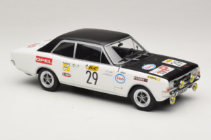 Opel Commodore A #29 J-L. Clarr / J-P. Peyroux Tour de France Automobile 1971 MCG 1:18 MCG18562R Metalli — kuva 4 / 6
