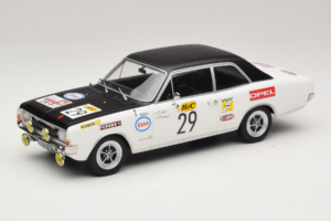 Opel Commodore A #29 J-L. Clarr / J-P. Peyroux Tour de France Automobile 1971 MCG 1:18 MCG18562R Metalli