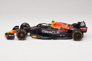 Oracle Red Bull Racing RB18 S. Perez Winner Monaco GP 2022 Minichamps 1:18 110220711 Hartsi — kuva 3 / 7