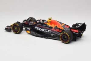 Oracle Red Bull Racing RB18 S. Perez Winner Monaco GP 2022 Minichamps 1:18 110220711 Hartsi — kuva 5 / 7