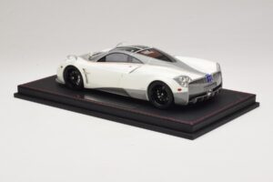 Pagani Huayra Luminous Green AB 1:18 REMC041 Hartsi — kuva 5 / 7