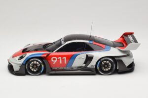 Porsche 911 992 GT3 R Rennsport GT Spirit 1:18 GT495 Hartsi — kuva 3 / 6
