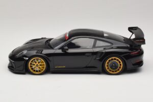 Porsche 911 992 GT3 RS Manthey Racing Musta Kultavanteilla Minichamps 1:18 MR-911-GT3RS-1804 Metalli — kuva 3 / 6