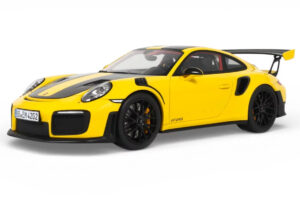 Porsche 911 GT2 RS 991.2 Nurburgring Lap Record Keltainen GT Spirit 1:18 GT972 Hartsi