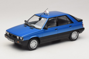 Renault 11 GTL Taxi James Bond MCG 1:18 MCG18833 Metalli