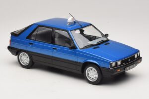 Renault 11 GTL Taxi James Bond MCG 1:18 MCG18833 Metalli — kuva 4 / 6